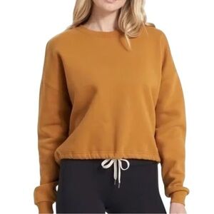 Vuori Women’s Restore Mustard Cropped Sweatshirt size M
